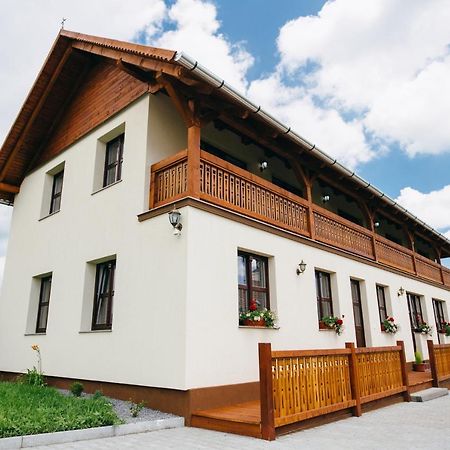 Vendegvaro Panzio Lupeni  Luaran gambar